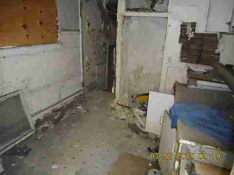 3315 Cortland (18)_m.jpg